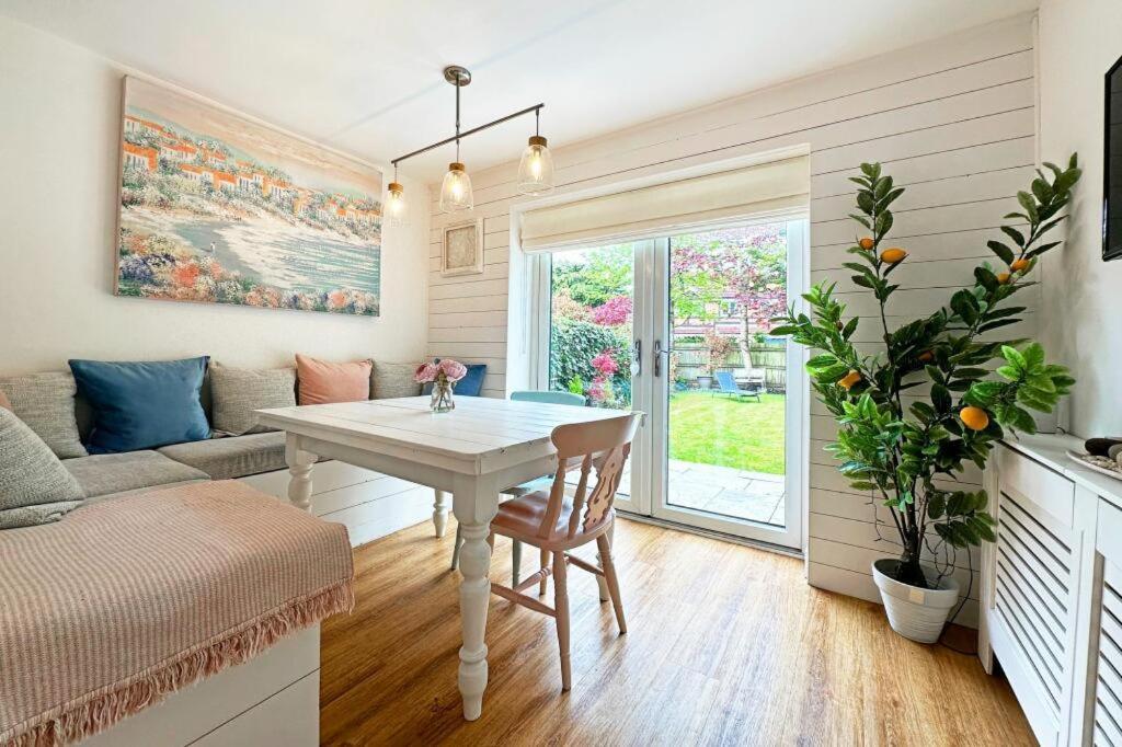 Bluebell House Home In Country Village. Nec/Stratford/Birmingham Solihull Esterno foto