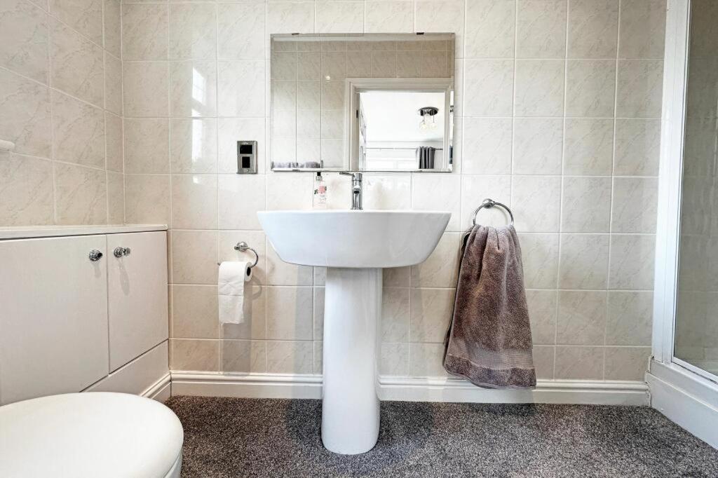 Bluebell House Home In Country Village. Nec/Stratford/Birmingham Solihull Esterno foto