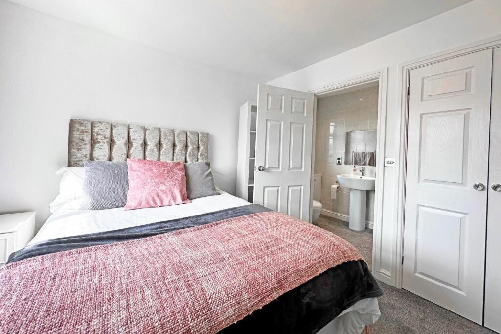 Bluebell House Home In Country Village. Nec/Stratford/Birmingham Solihull Esterno foto